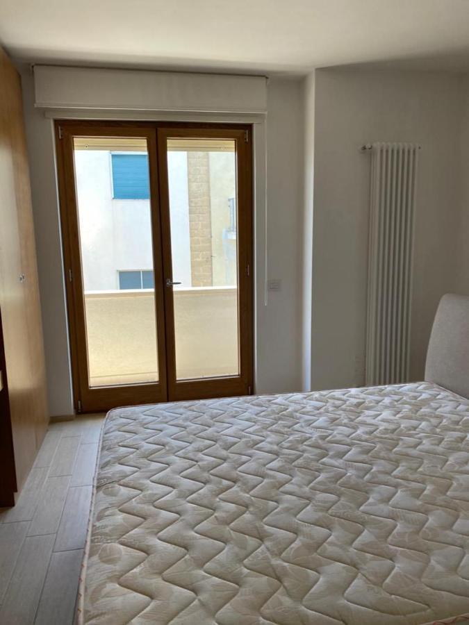 New Suite Lecce Bagian luar foto