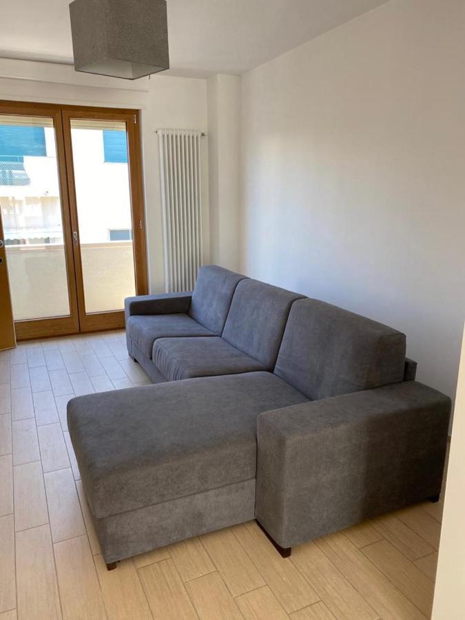 New Suite Lecce Bagian luar foto